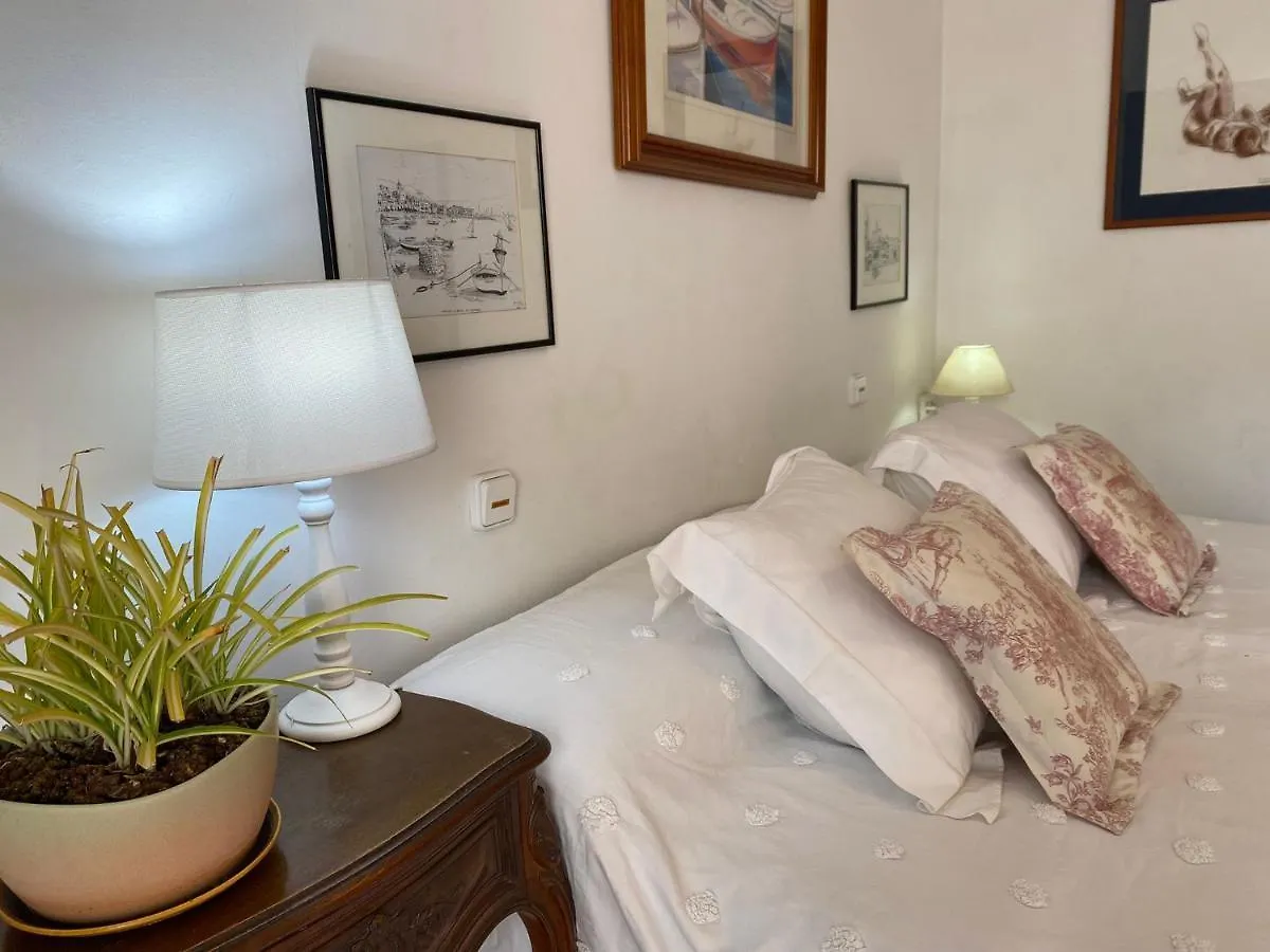 Apartament La Mejor Terraza De Tamariu 0*,